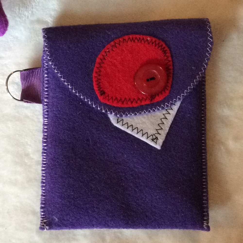 Handmade Felt Pouch Set - Picture 6 of 16